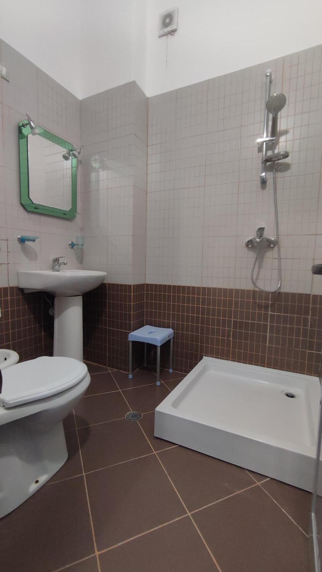 10 Apartmants Olimpia Mir *