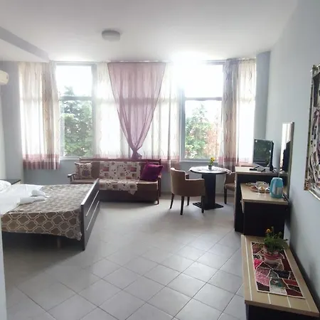 10 Apartmants Olimpia Mir Durrës Extérieur photo