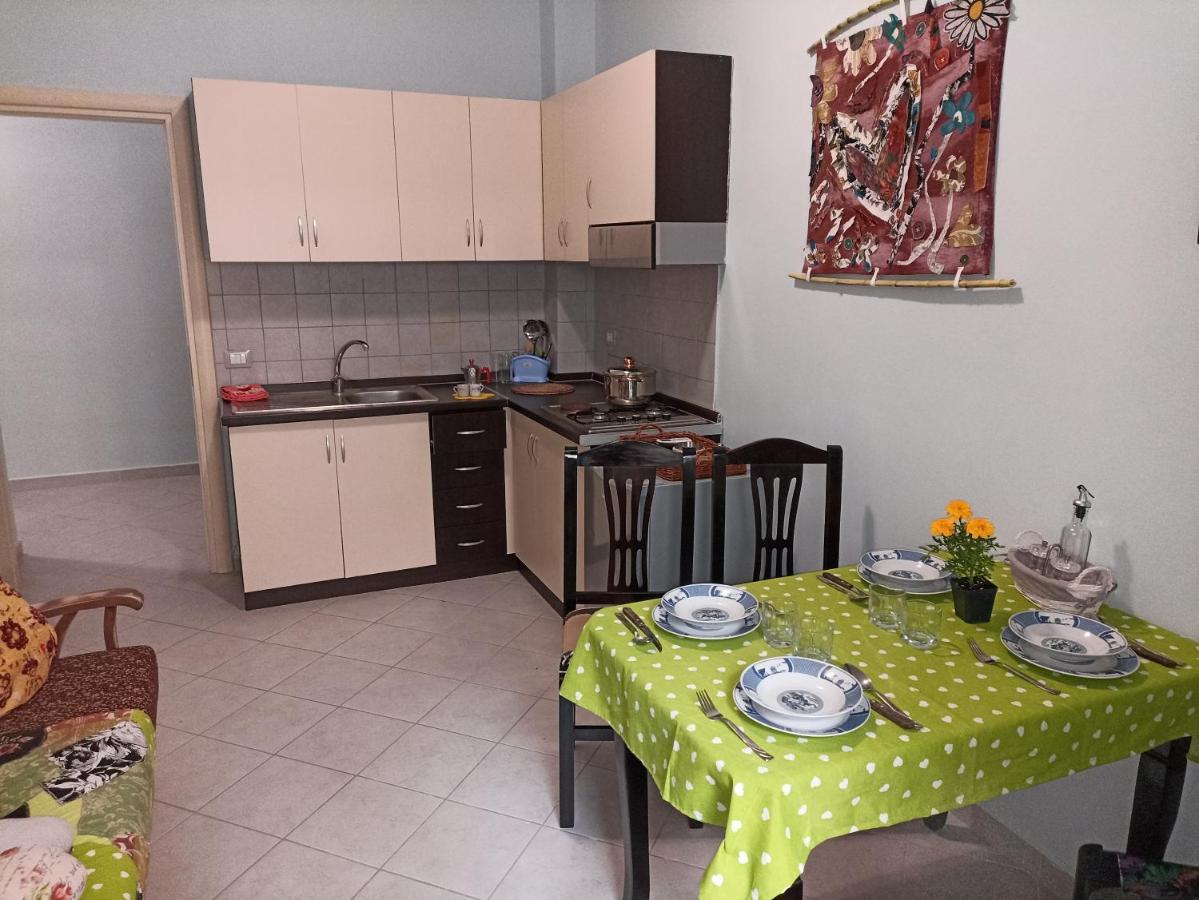 10 Apartmants Olimpia Mir * Durrës
